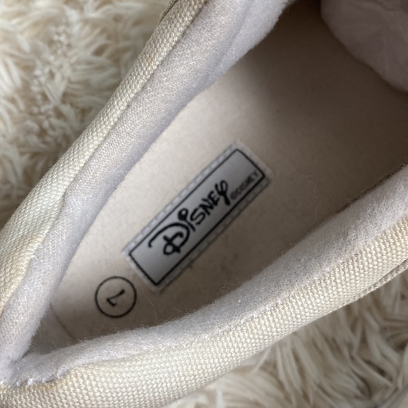 🎉2XHP🎉 Disney Vintage Mickey Mouse Canvas Sneakers 💗 White - Picture 14 of 16